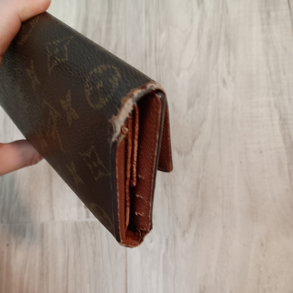 Authentic Louis Vuitton Monogram Portefeuille International Long Wallet - Picture 3 of 16